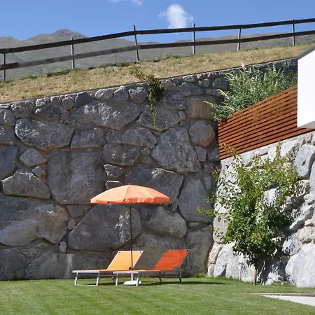 4 Jahreszeiten Апарт-отель Фис