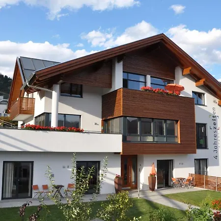 4 Jahreszeiten Апарт-отель *