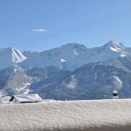 Apart Otel 4 Jahreszeiten Fiss